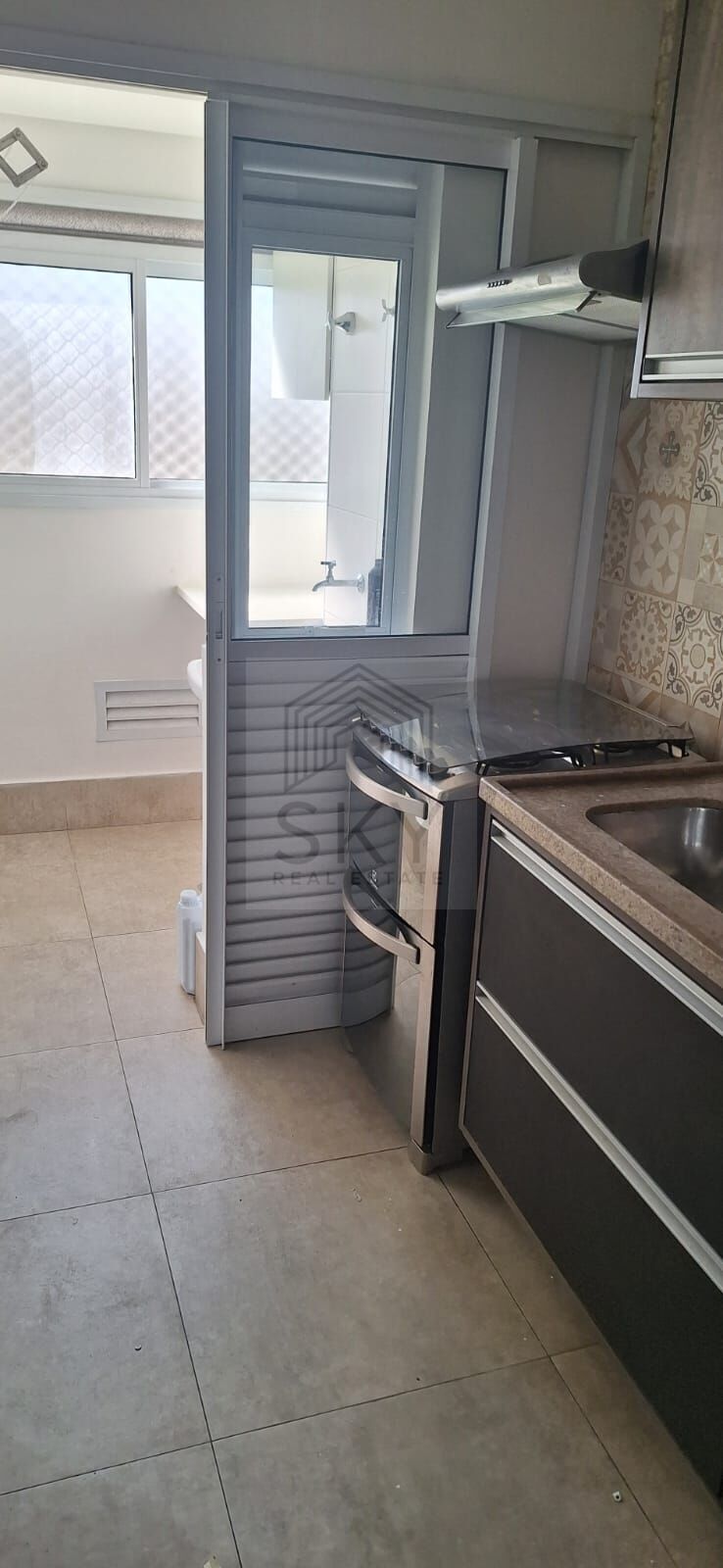 Apartamento para alugar com 2 quartos, 69m² - Foto 6