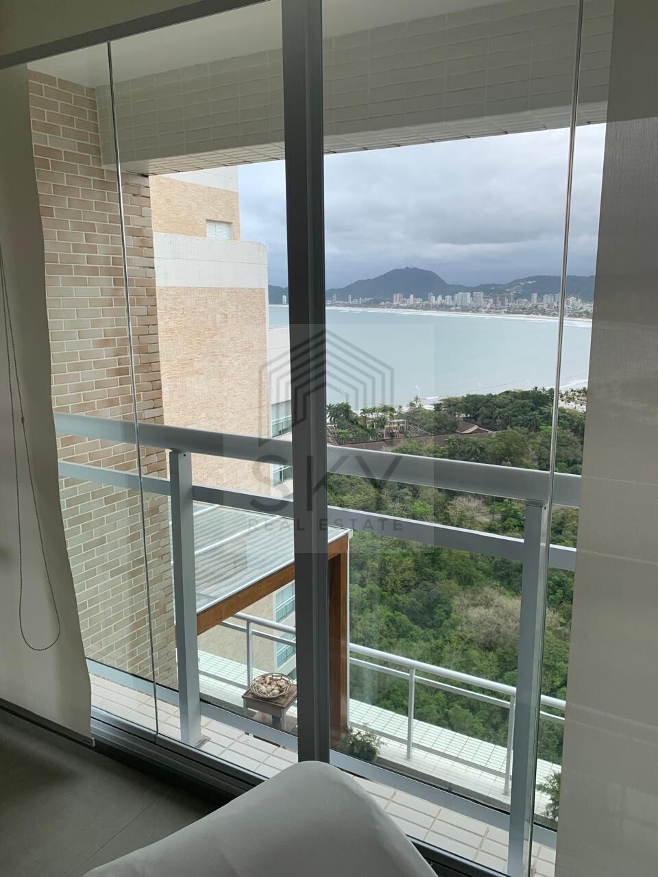 Cobertura para alugar com 4 quartos, 300m² - Foto 28