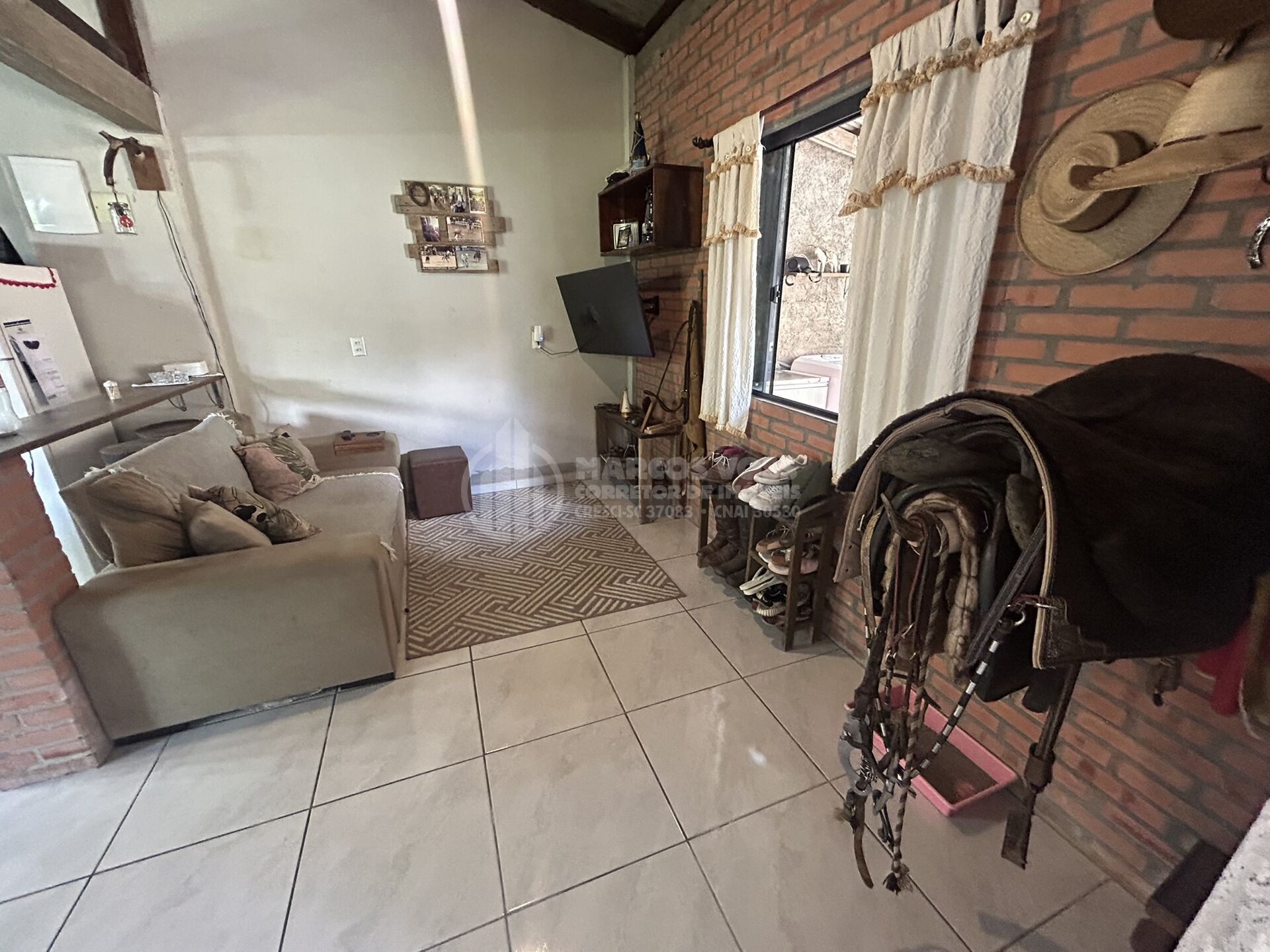 Casa com 2 Moradias — foto 3