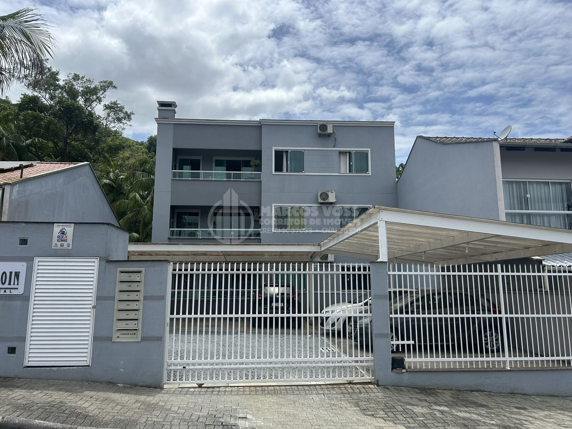 Apartamento Semimobiliado com 3 quartos na Velha Central - foto 1