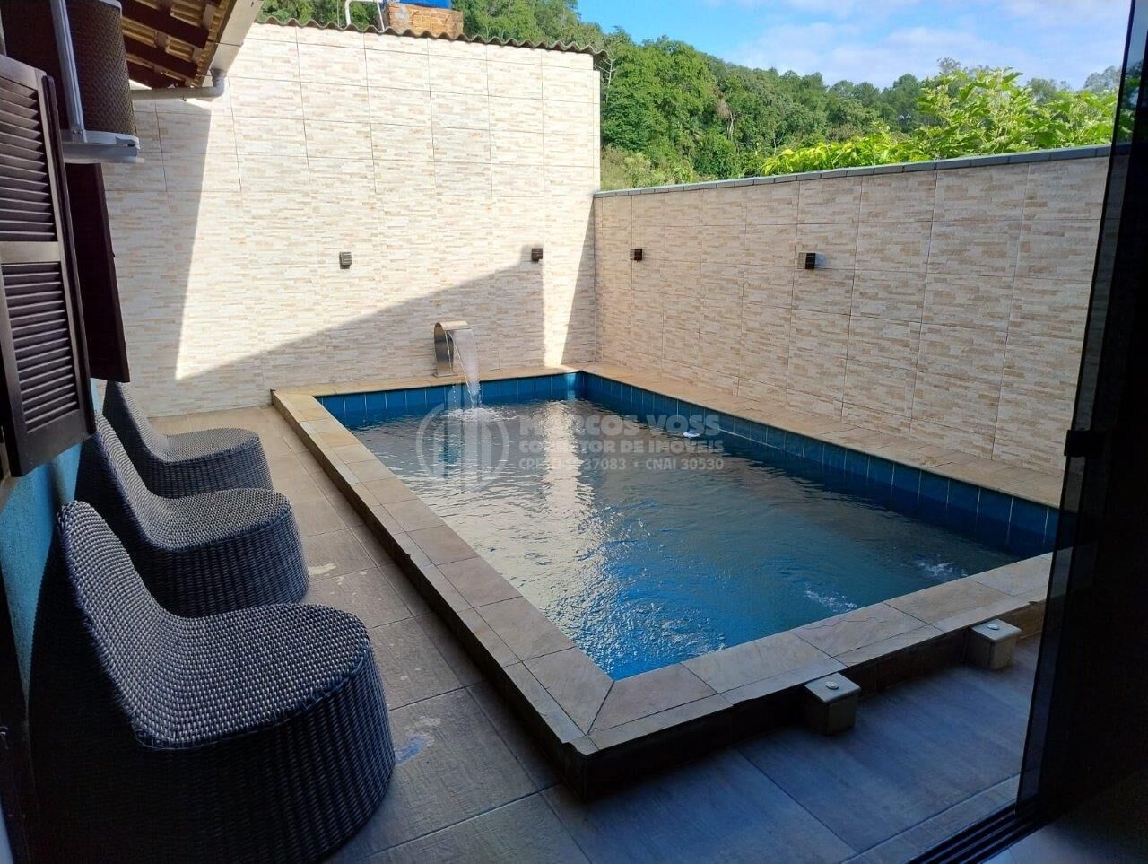 Casa com Piscina na Itoupava Central — foto 2
