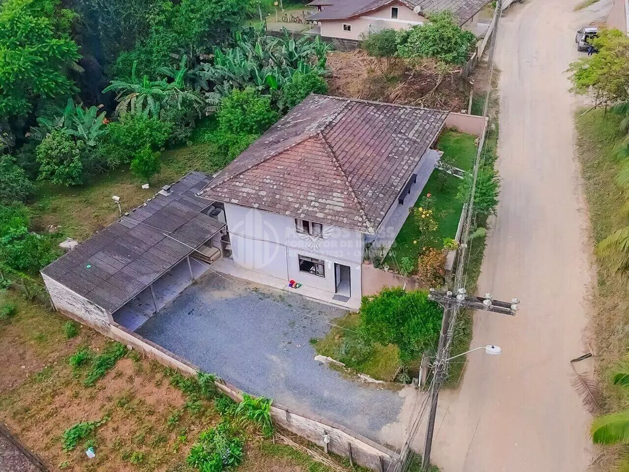 Casa com 5 Quartos no Testo Salto — foto 3