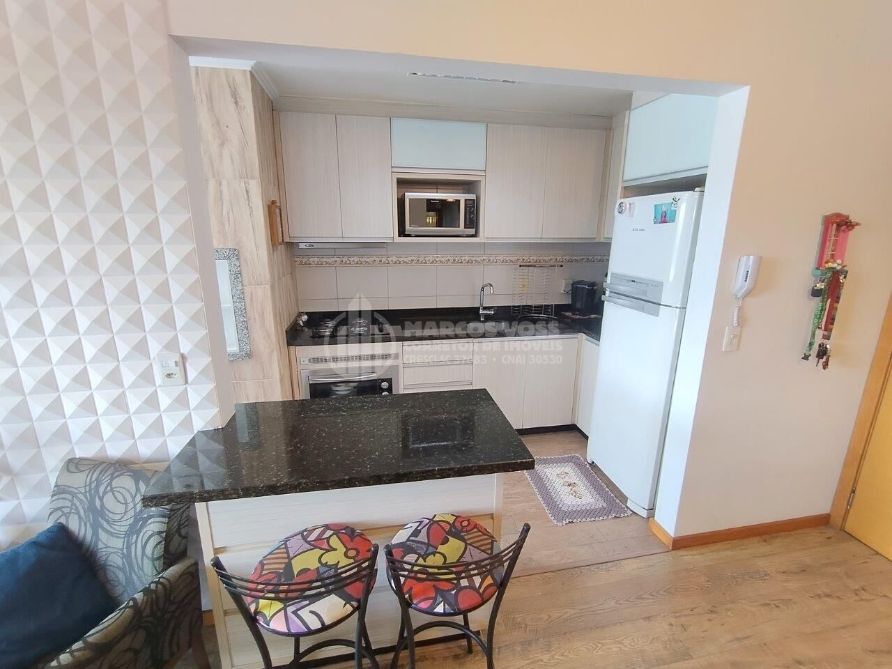 Apartamento Semimobiliado na Escola Agrícola — foto 3