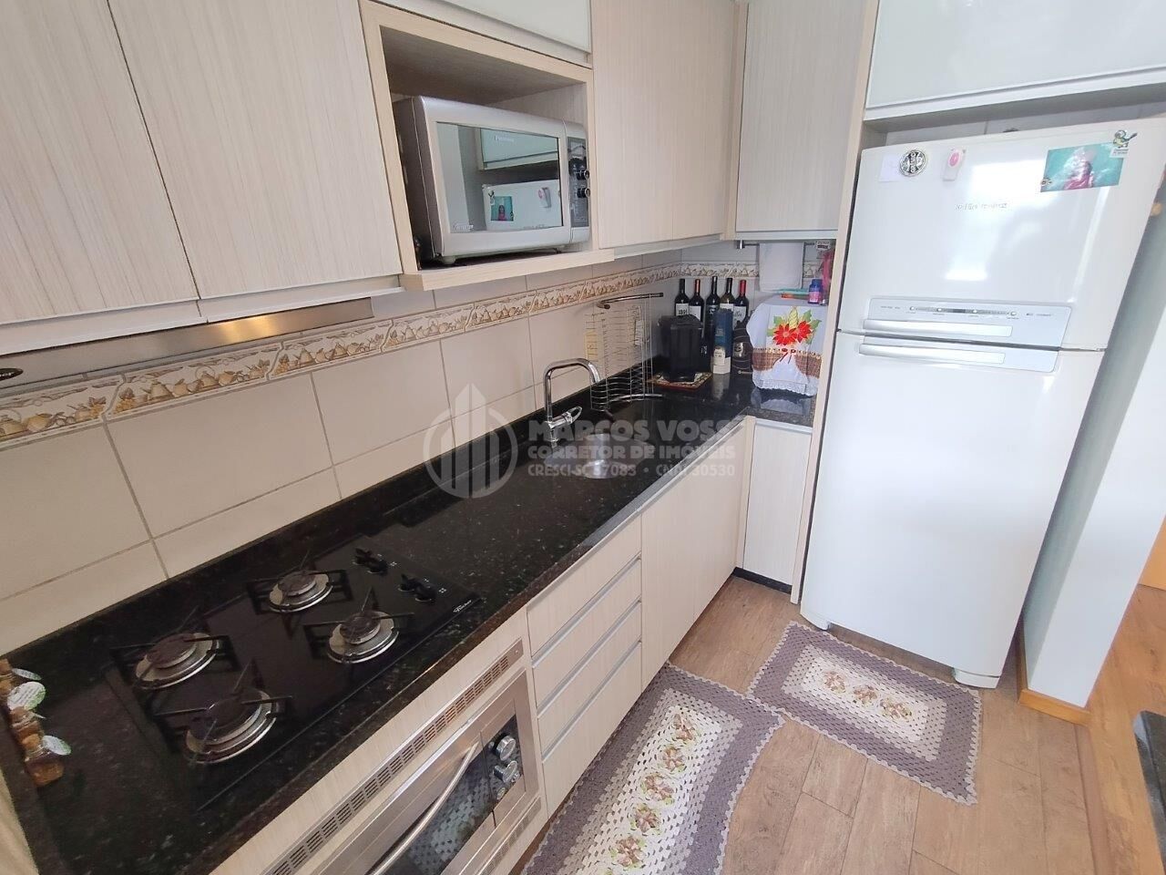 Apartamento Semimobiliado na Escola Agrícola - foto 1