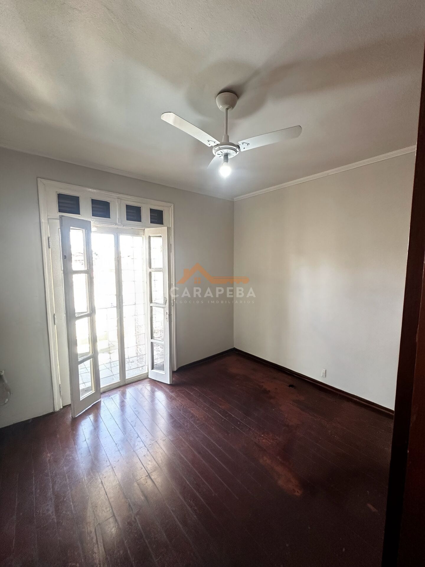 Casa, 2 quartos, 210 m² - Foto 27