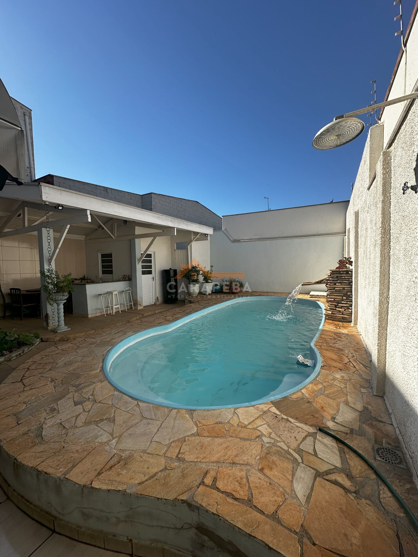 Casa, 2 quartos, 210 m² - Foto 14