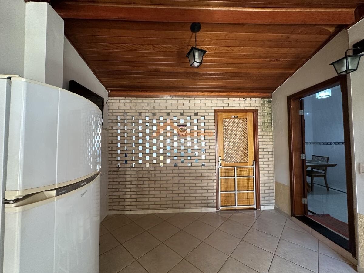 Casa, 4 quartos, 182 m² - Foto 13