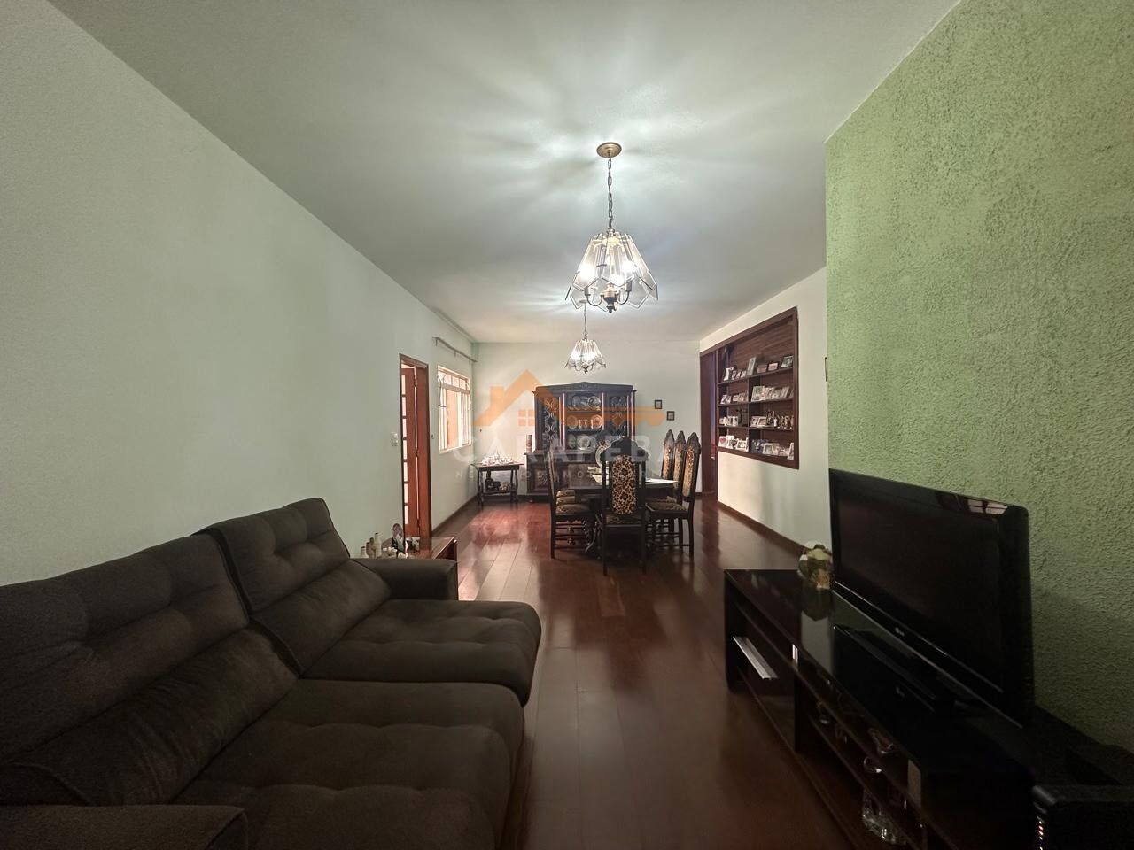 Casa, 3 quartos, 271 m² - Foto 2