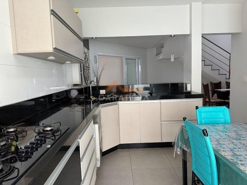 Casa, 3 quartos, 324 m² - Foto 9