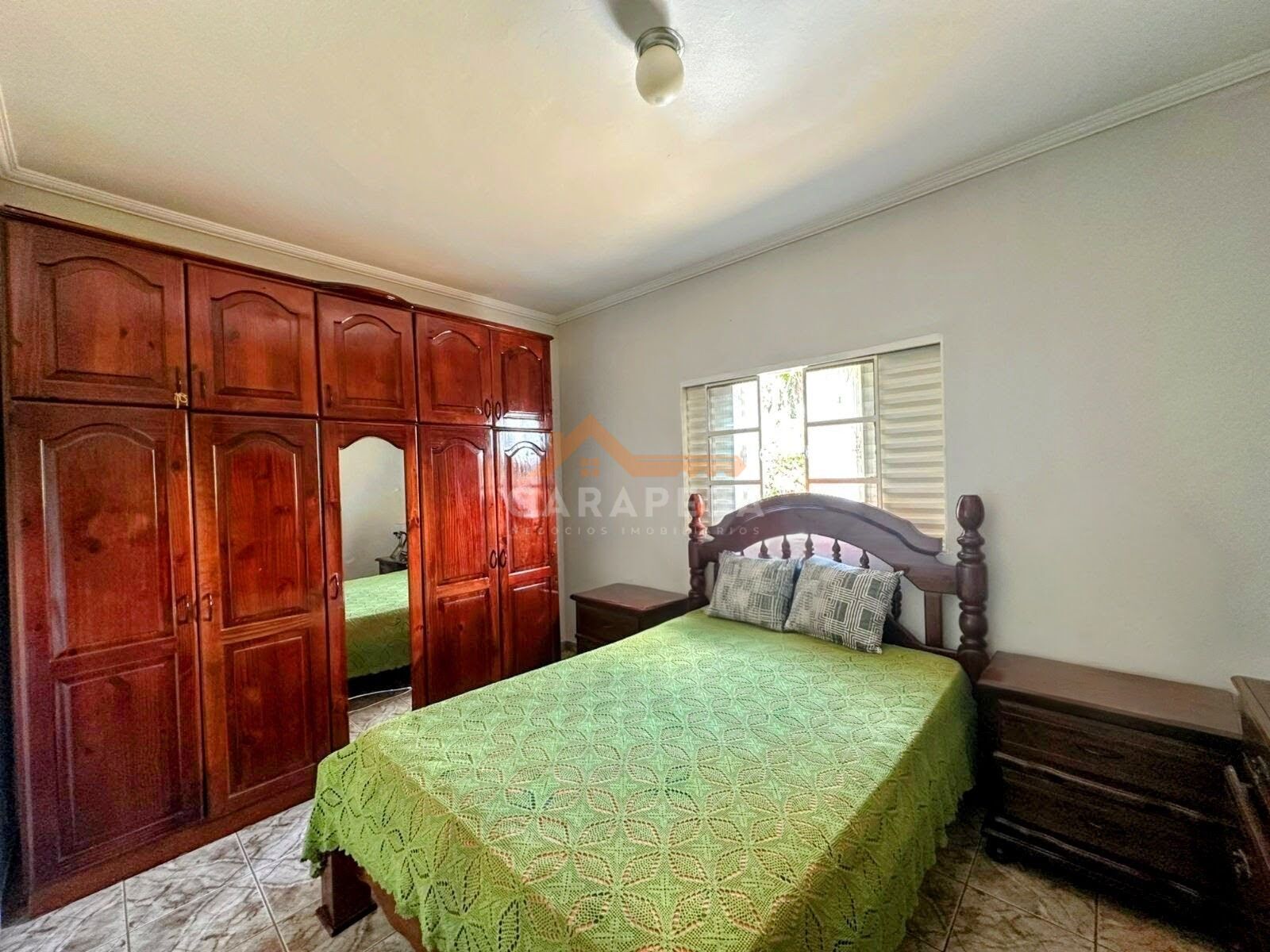 Sítio, 3 quartos, 2372 m² - Foto 14
