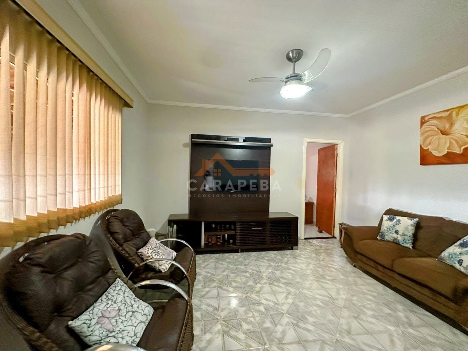 Sítio, 3 quartos, 2372 m² - Foto 8