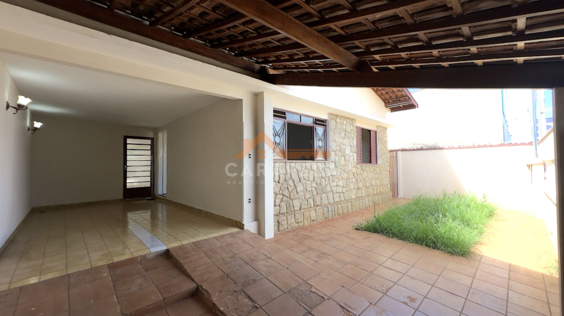 Casa, 3 quartos, 191 m² - Foto 1