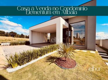 Casa à Venda no Condomínio Elementum em Atibaia