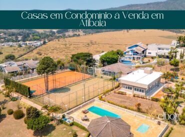 Casas em Condomínio à Venda em Atibaia
