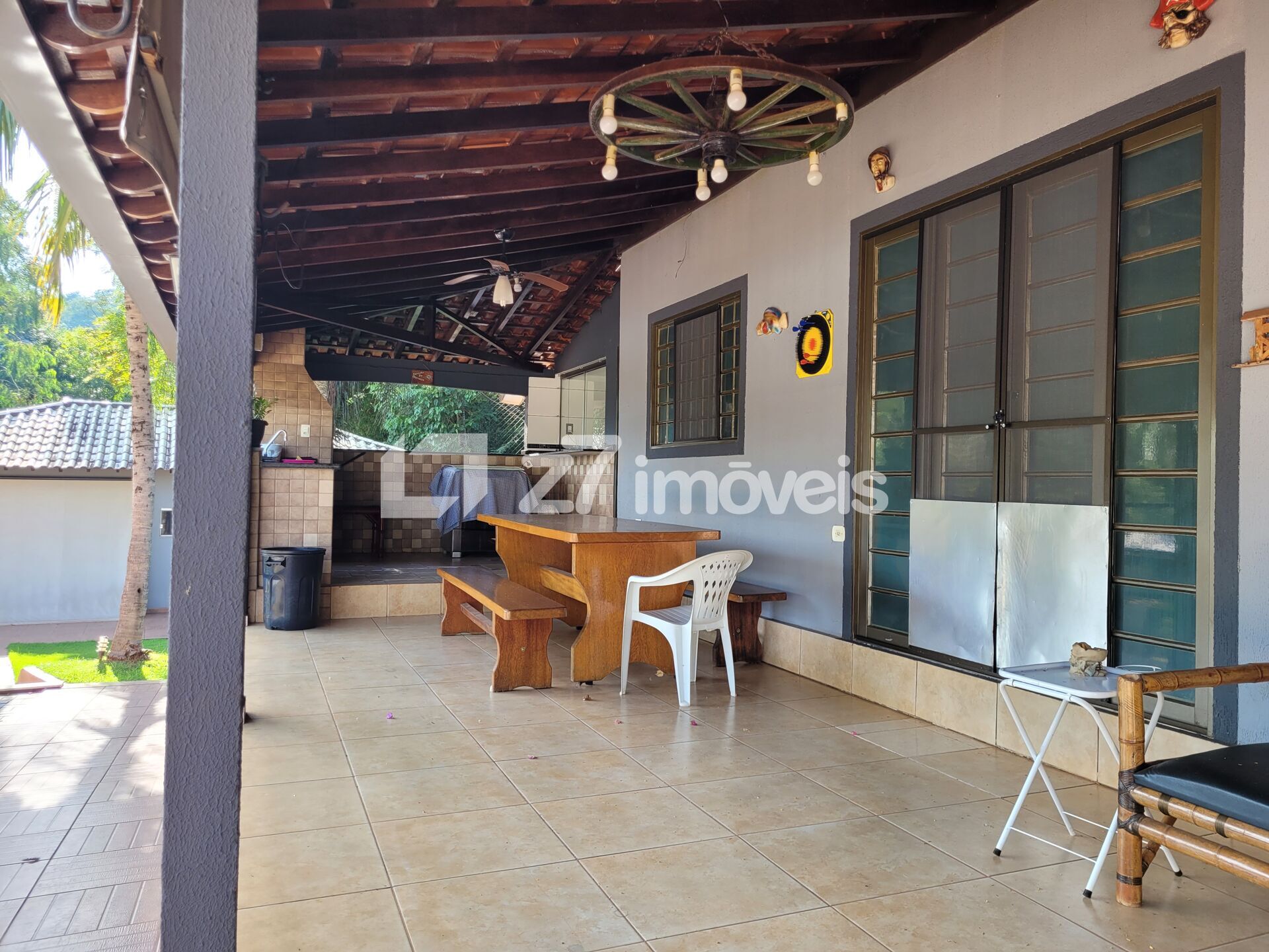 Chácara à venda com 3 quartos, 2300m² - Foto 4