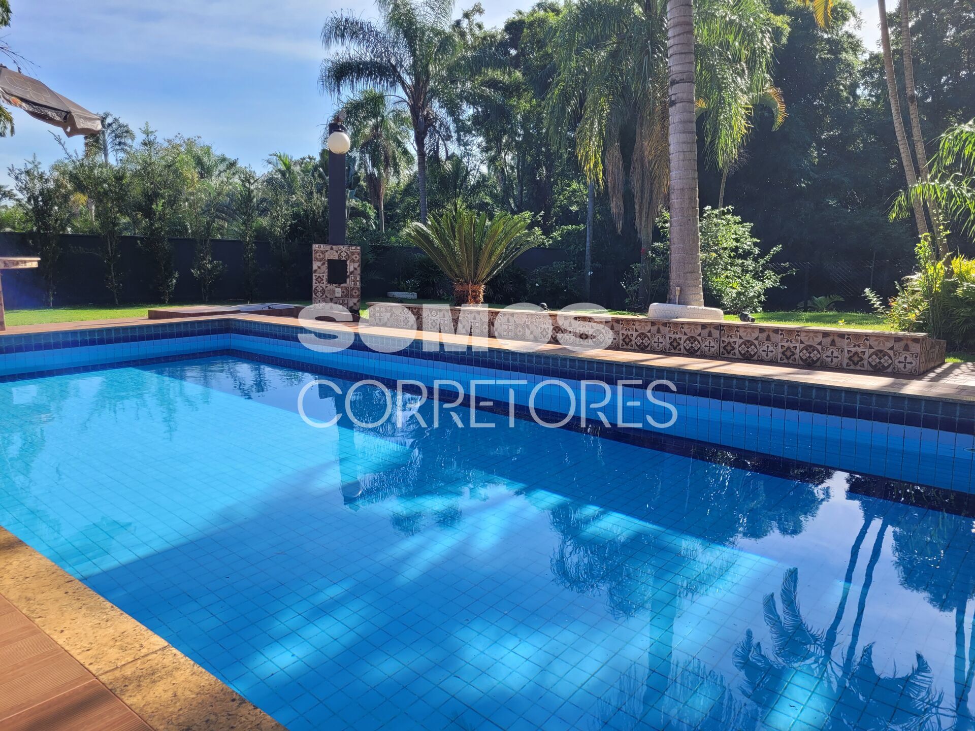 Chácara, 3 quartos, 2300 m² - Foto 1