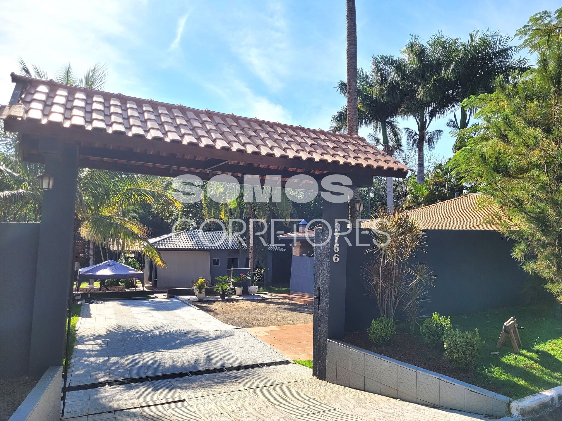 Chácara, 3 quartos, 2300 m² - Foto 2