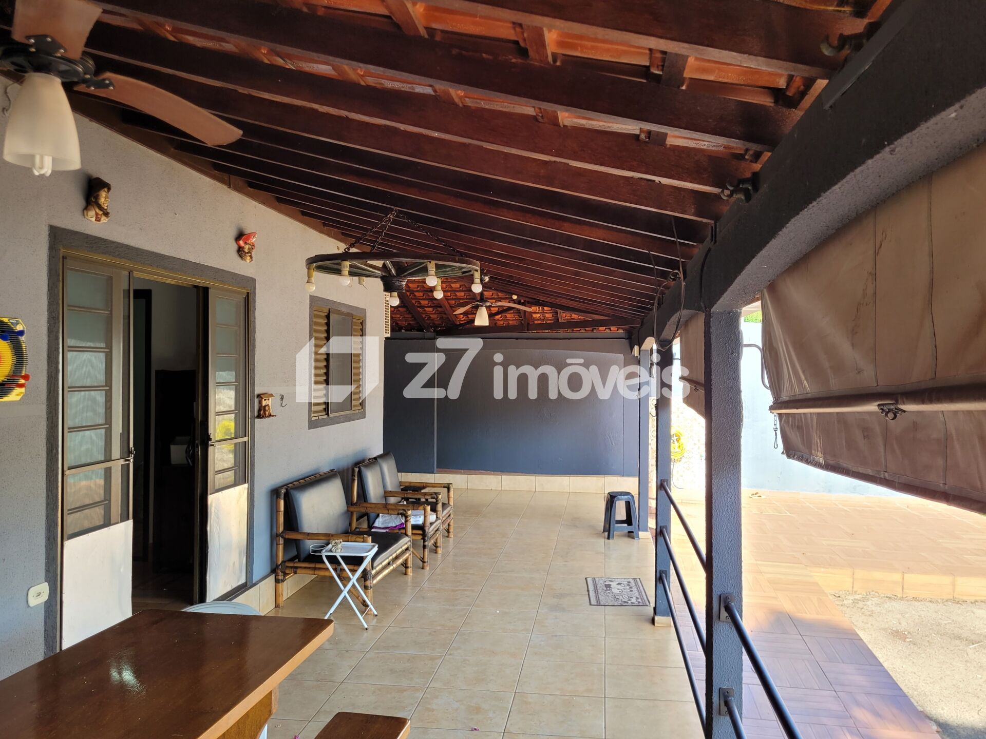 Chácara à venda com 3 quartos, 2300m² - Foto 8