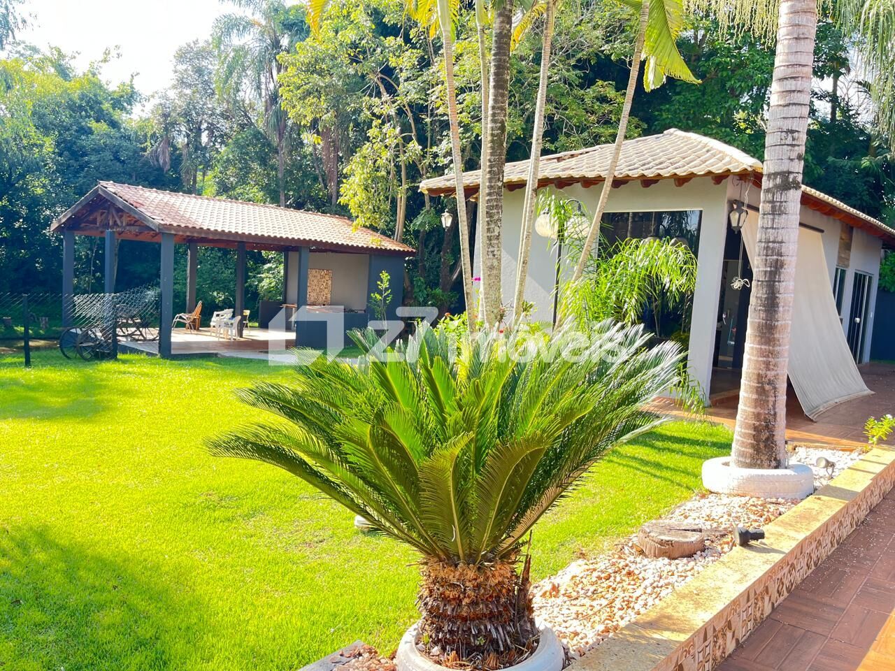 Chácara à venda com 3 quartos, 2300m² - Foto 16