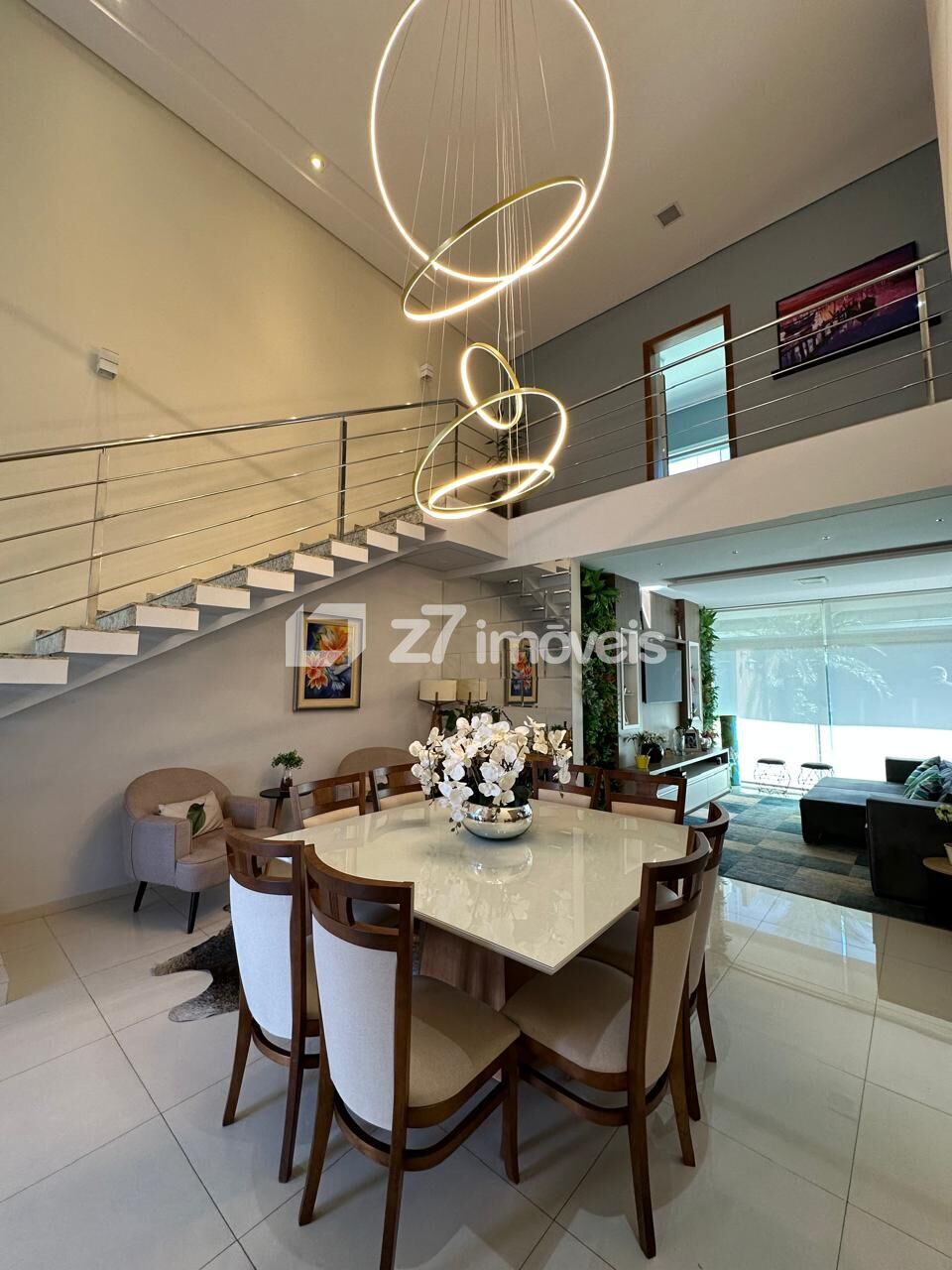 Sobrado, 3 quartos, 230 m² - Foto 1