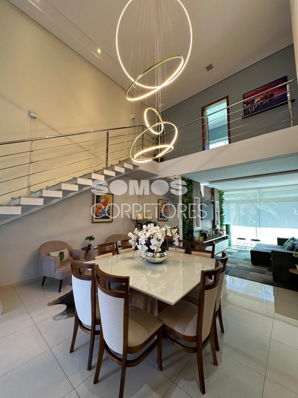 Sobrado, 3 quartos, 230 m² - Foto 1