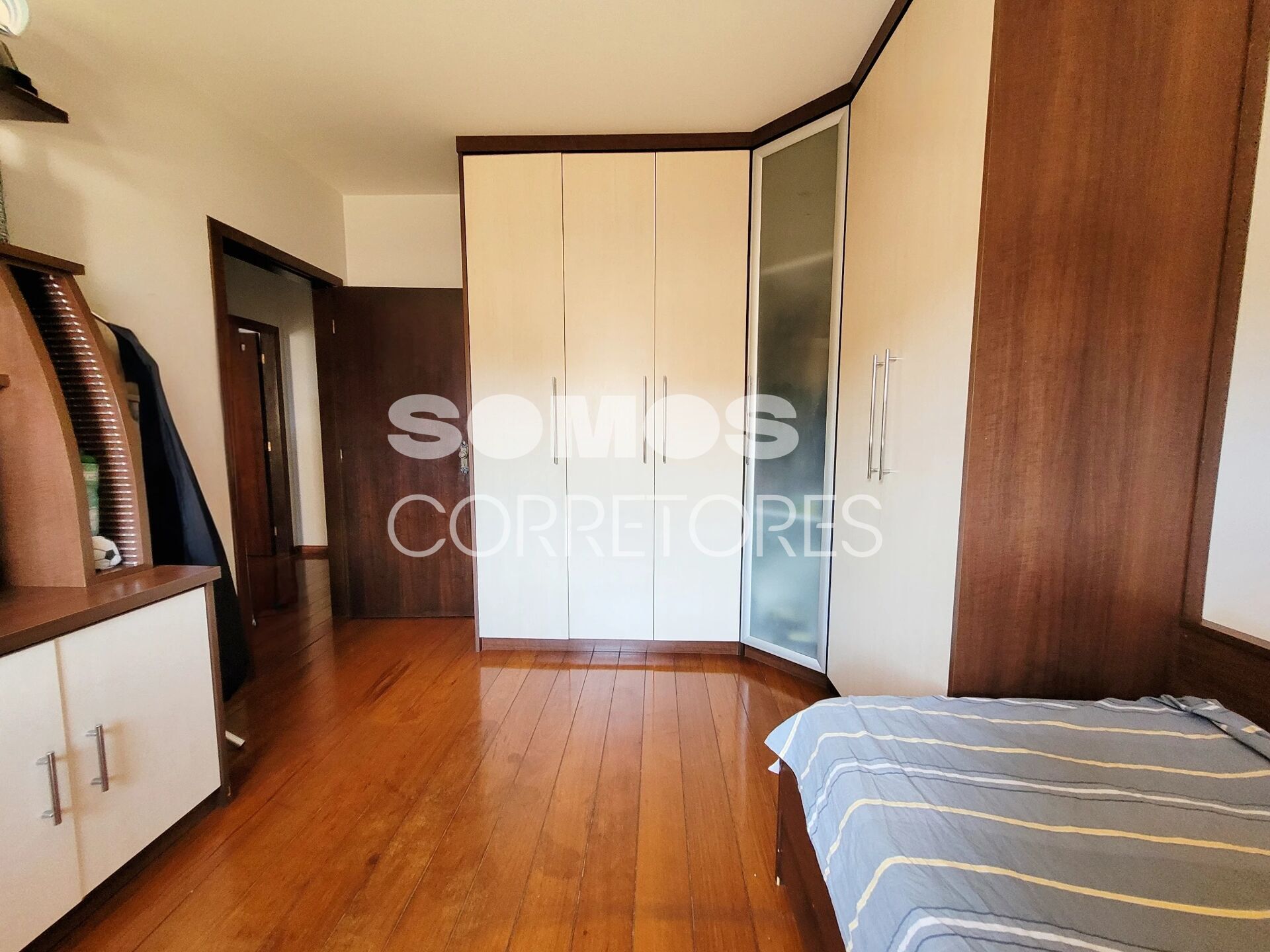 Sobrado, 4 quartos, 323 m² - Foto 37
