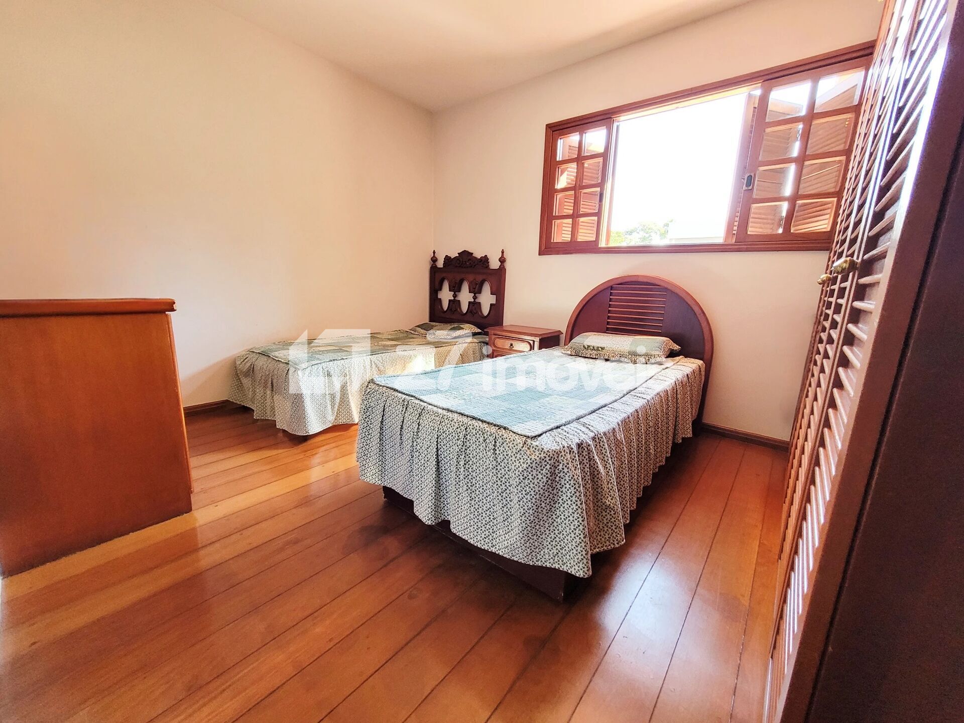 Sobrado à venda com 4 quartos, 323m² - Foto 41