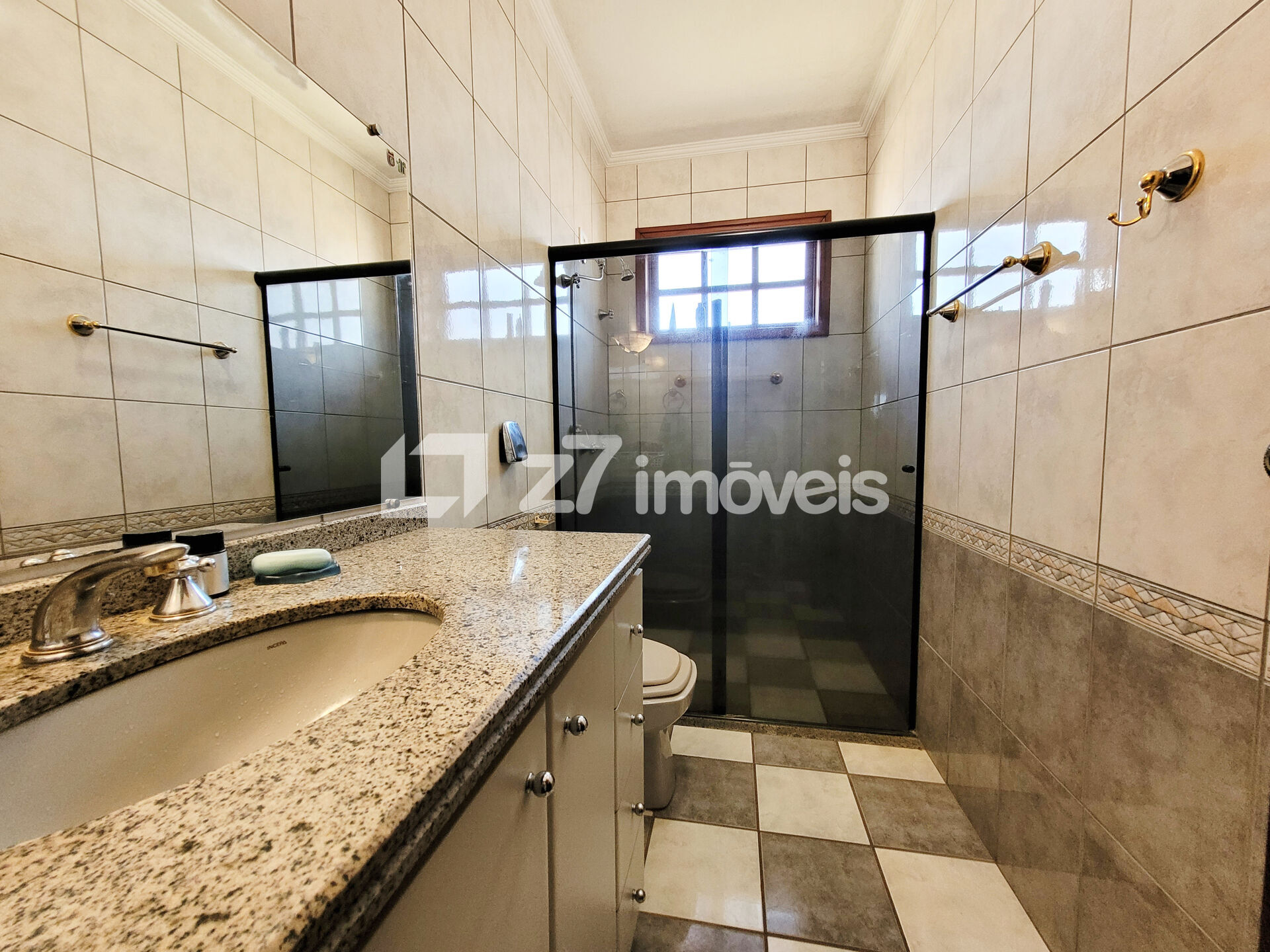 Sobrado à venda com 4 quartos, 323m² - Foto 20