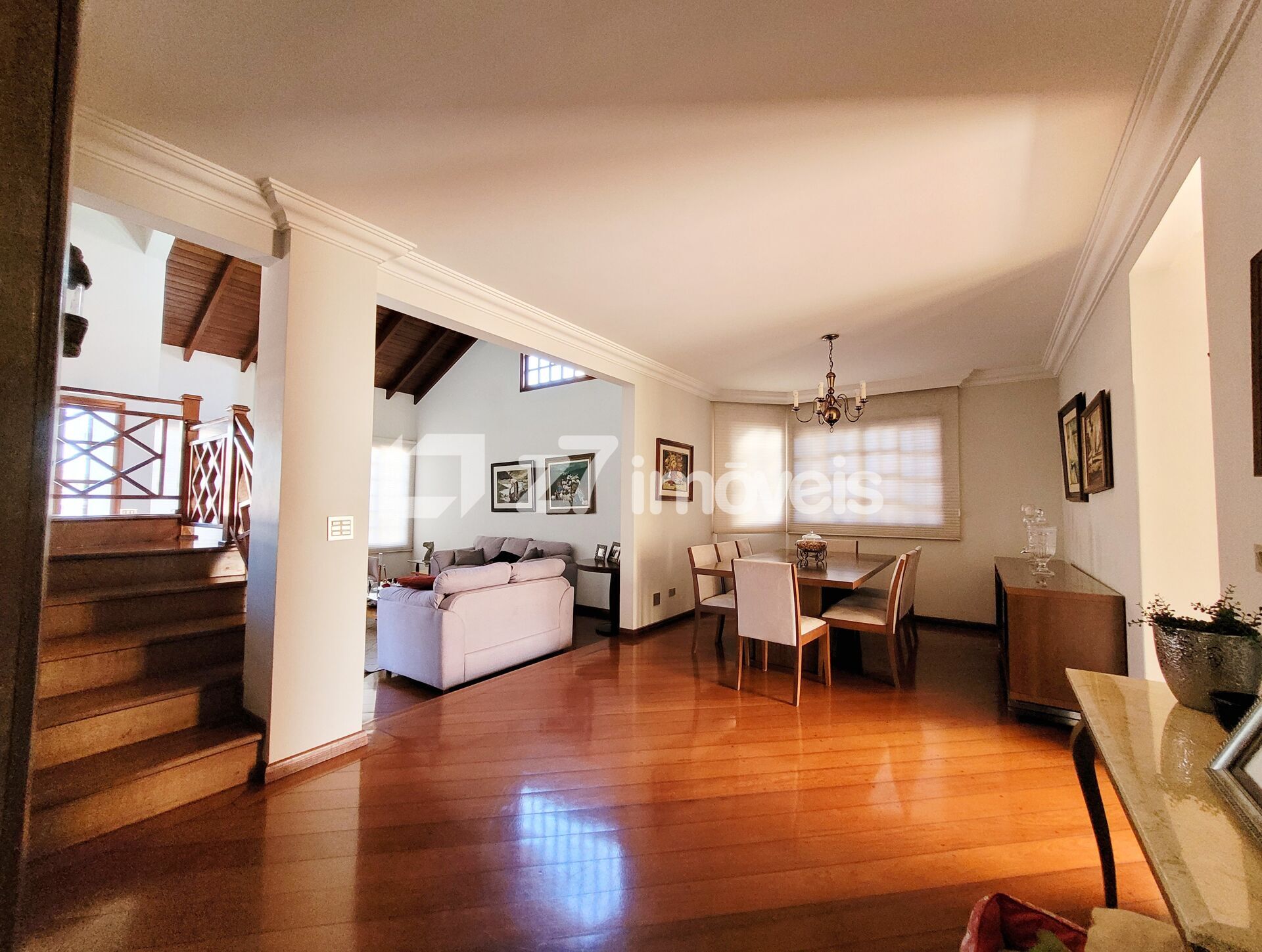 Sobrado à venda com 4 quartos, 323m² - Foto 12