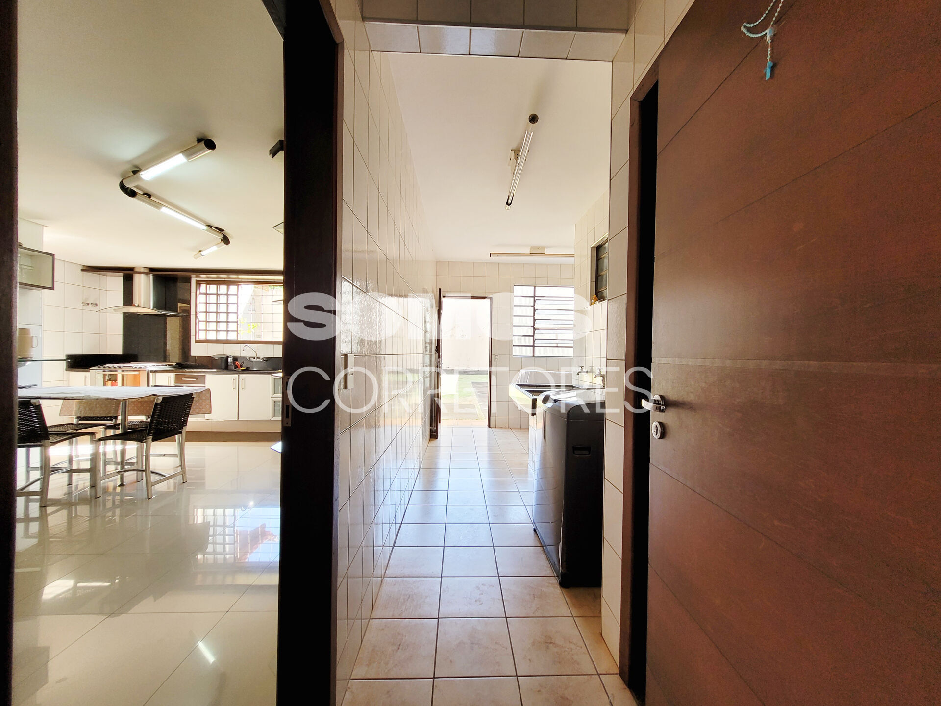 Sobrado, 4 quartos, 323 m² - Foto 13