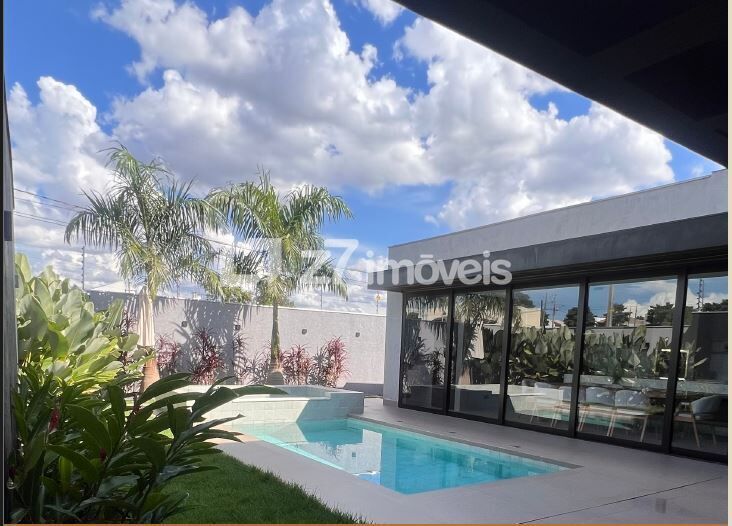 Casa, 3 quartos, 230 m² - Foto 2