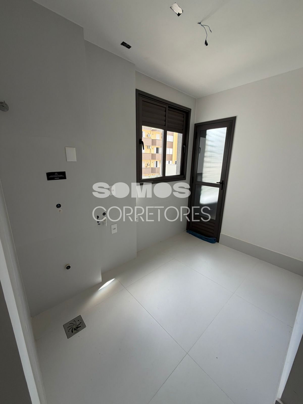 Apartamento, 3 quartos, 179 m² - Foto 2