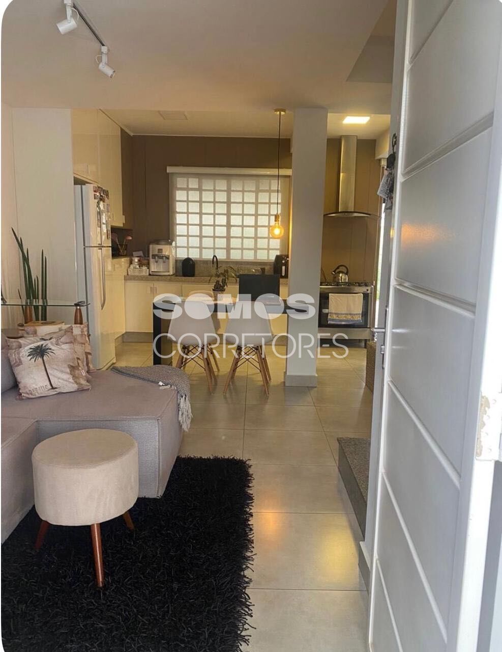 Casa, 3 quartos, 130 m² - Foto 1