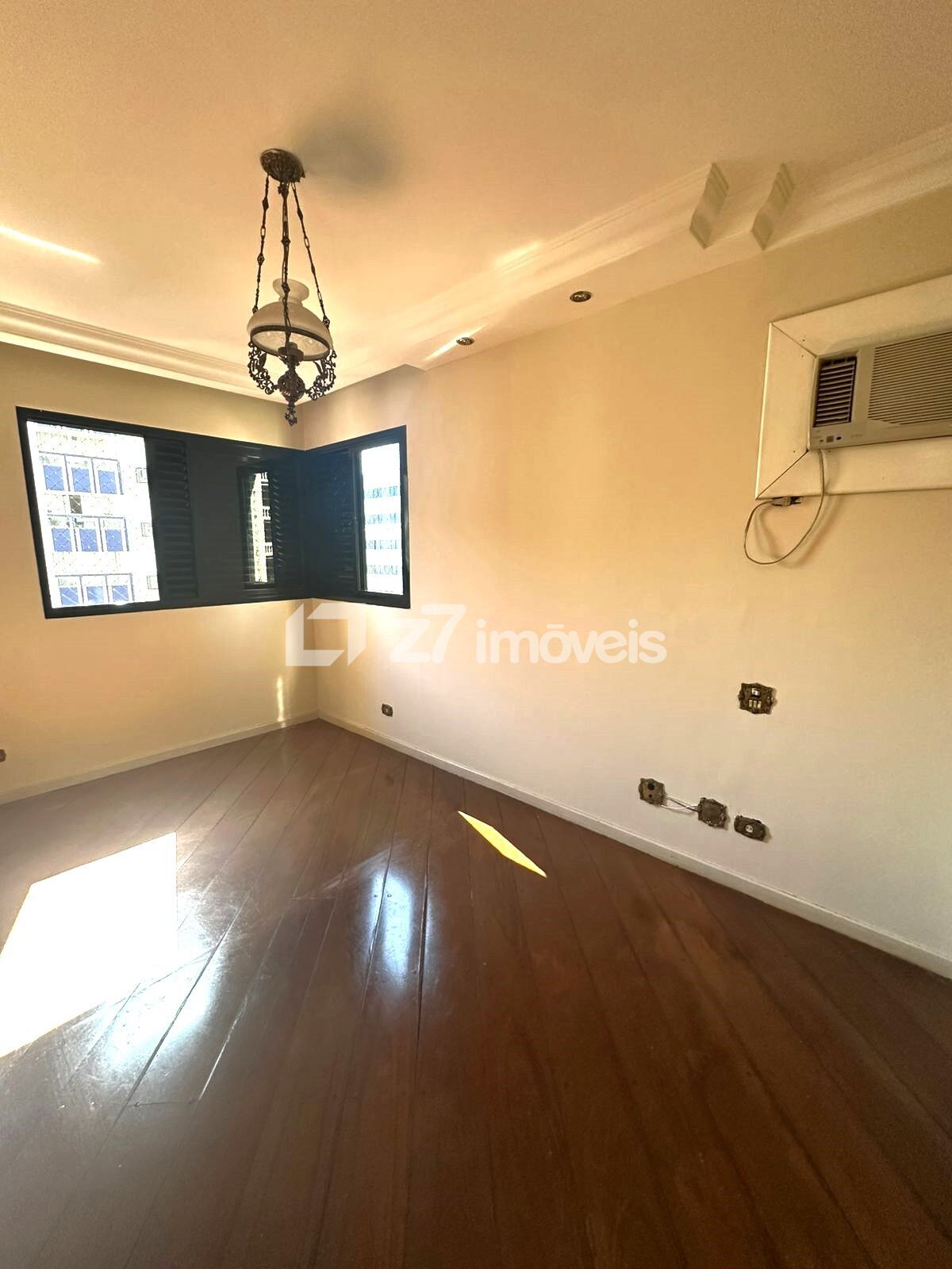 Apartamento à venda com 4 quartos, 130m² - Foto 9