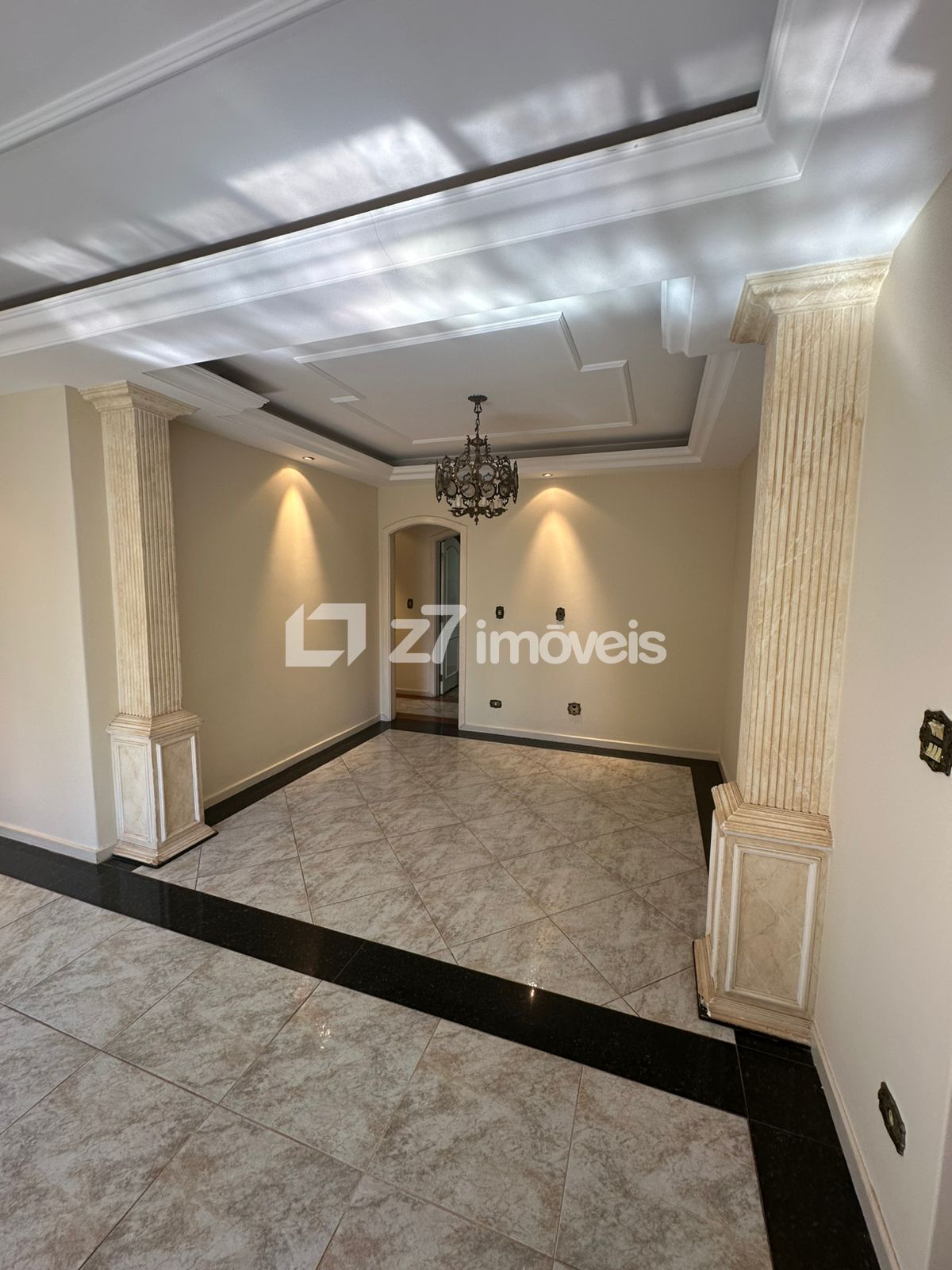Apartamento à venda com 4 quartos, 130m² - Foto 3