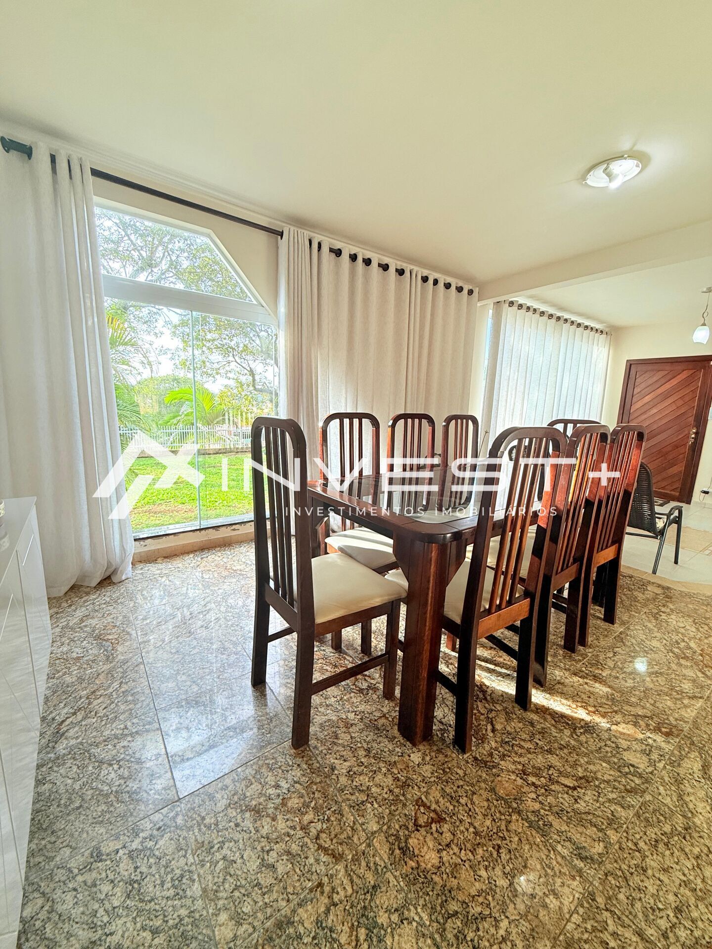 Casa, 4 quartos, 210 m² - Foto 8