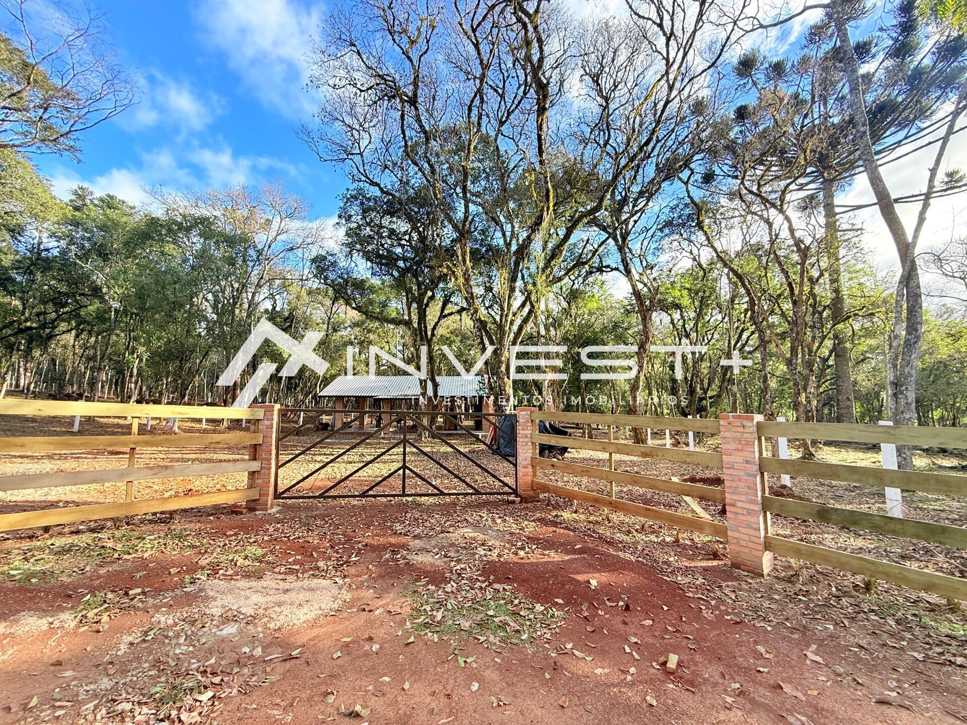 Chácara, 1815 m² - Foto 1