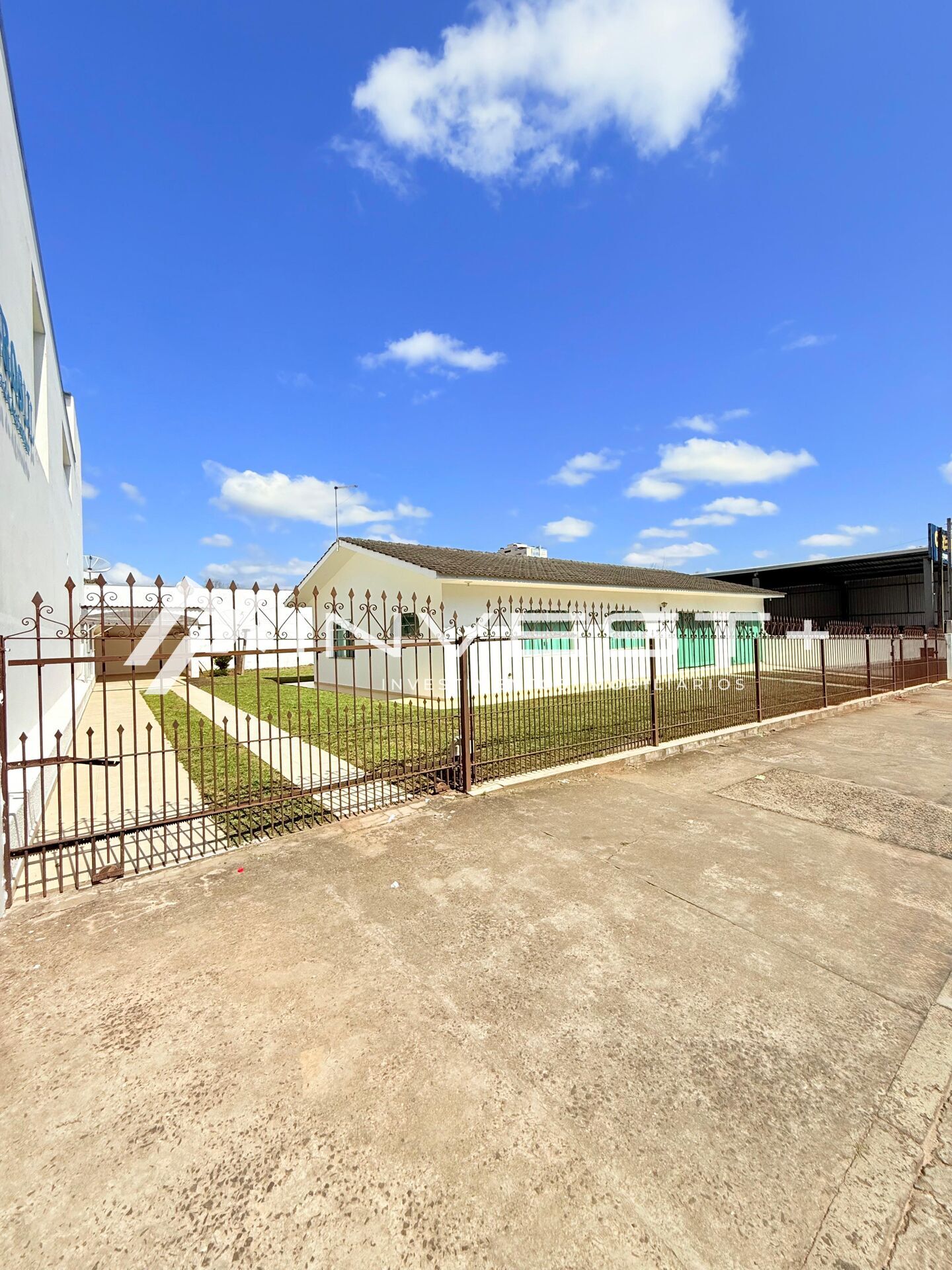 Casa, 3 quartos, 136 m² - Foto 1