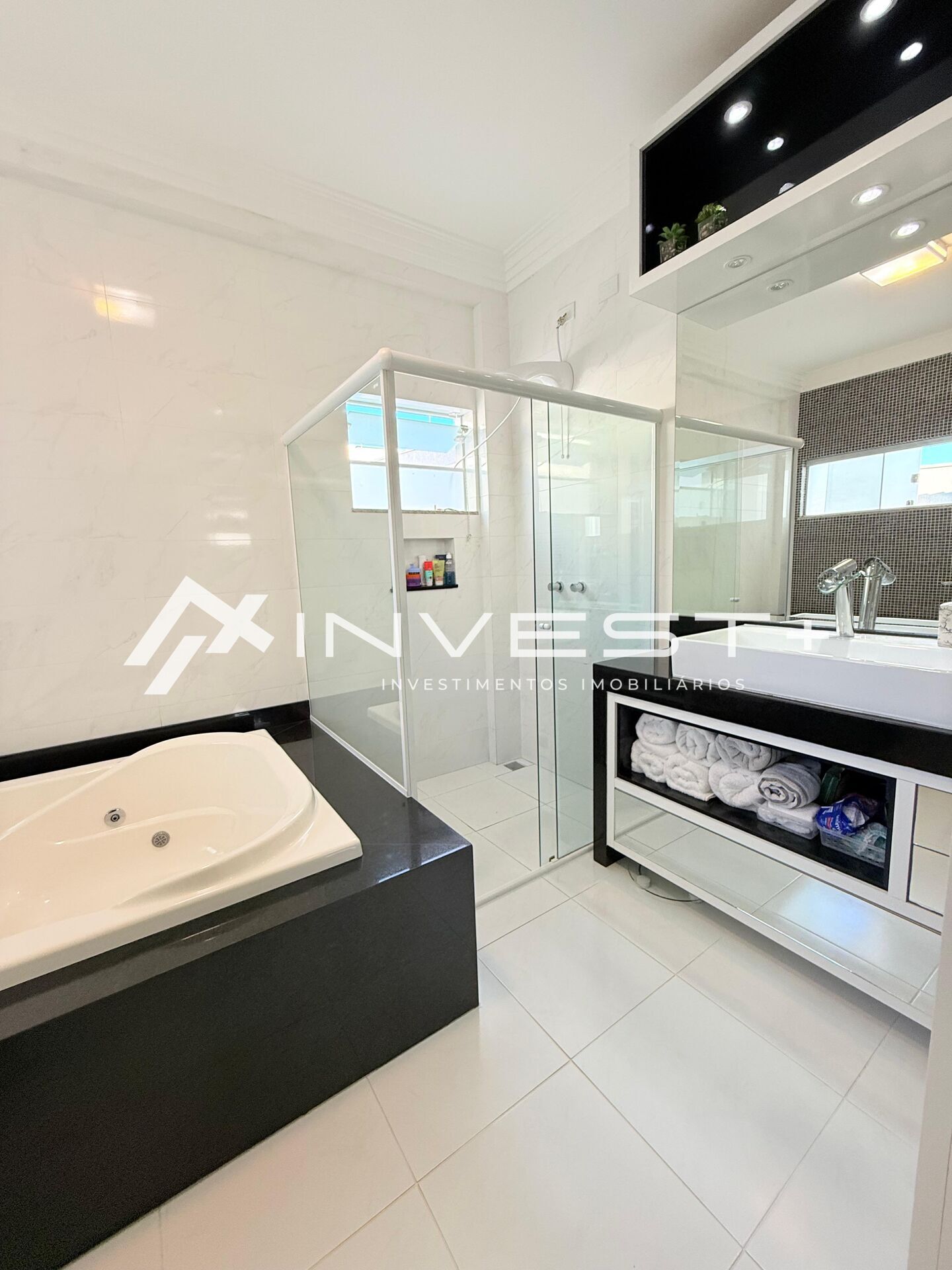 Casa, 4 quartos, 386 m² - Foto 24