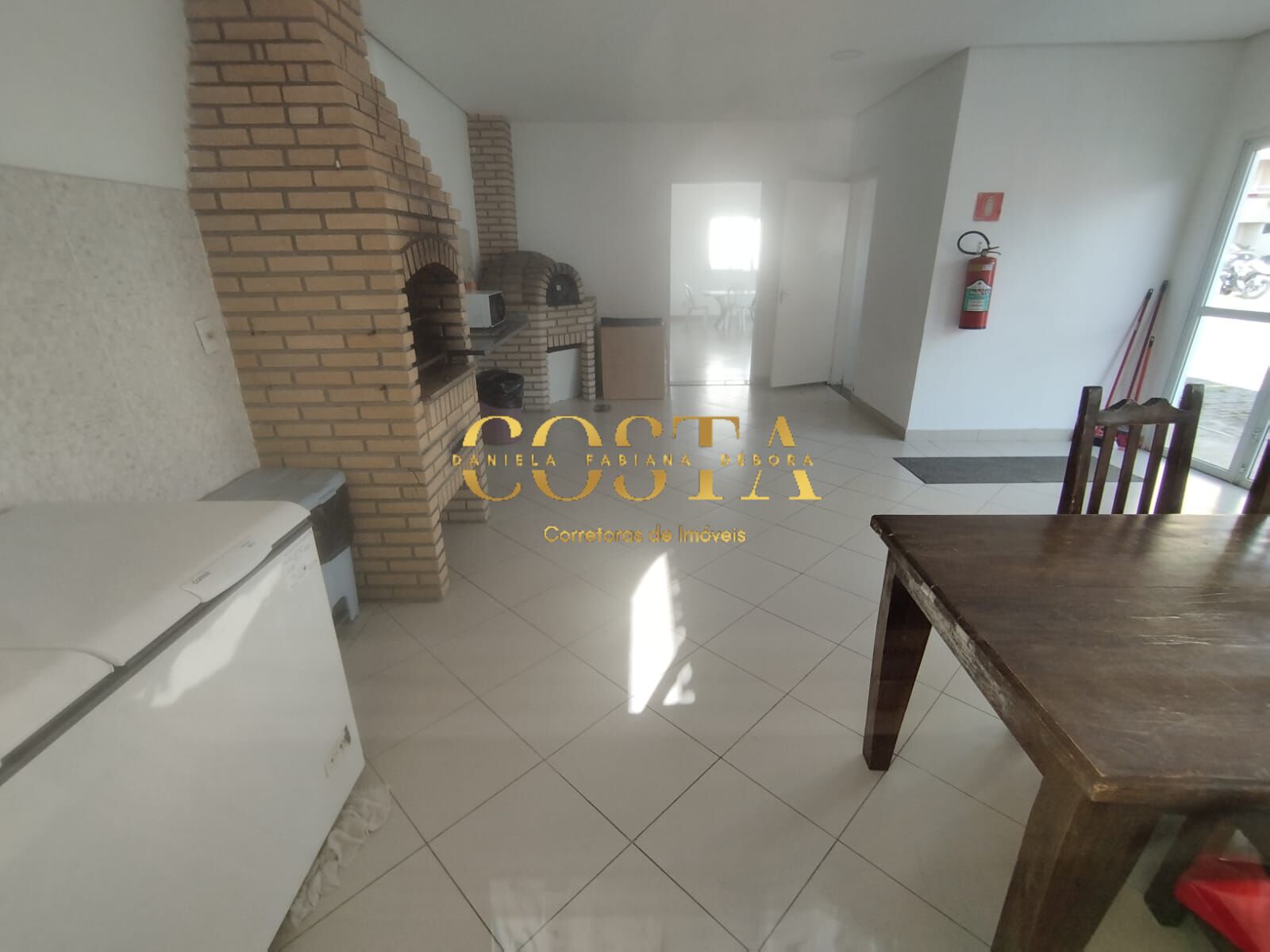 Apartamento à venda com 3 quartos, 64m² - Foto 25