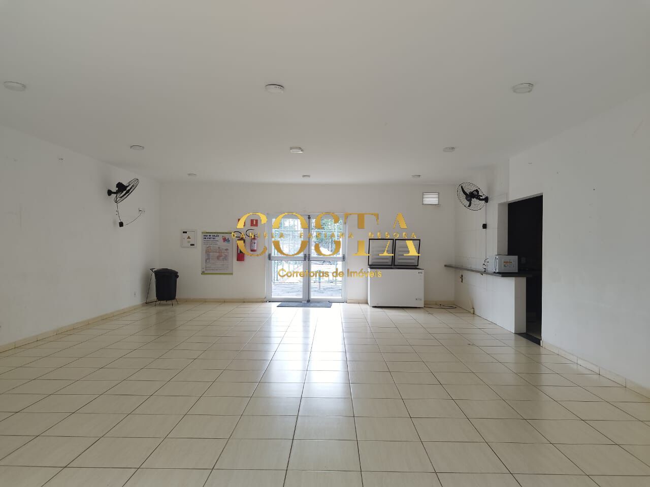 Apartamento à venda com 2 quartos, 52m² - Foto 32
