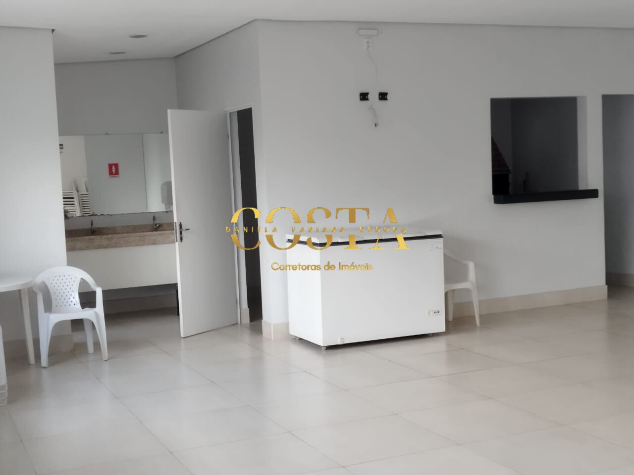 Apartamento à venda com 2 quartos, 57m² - Foto 28