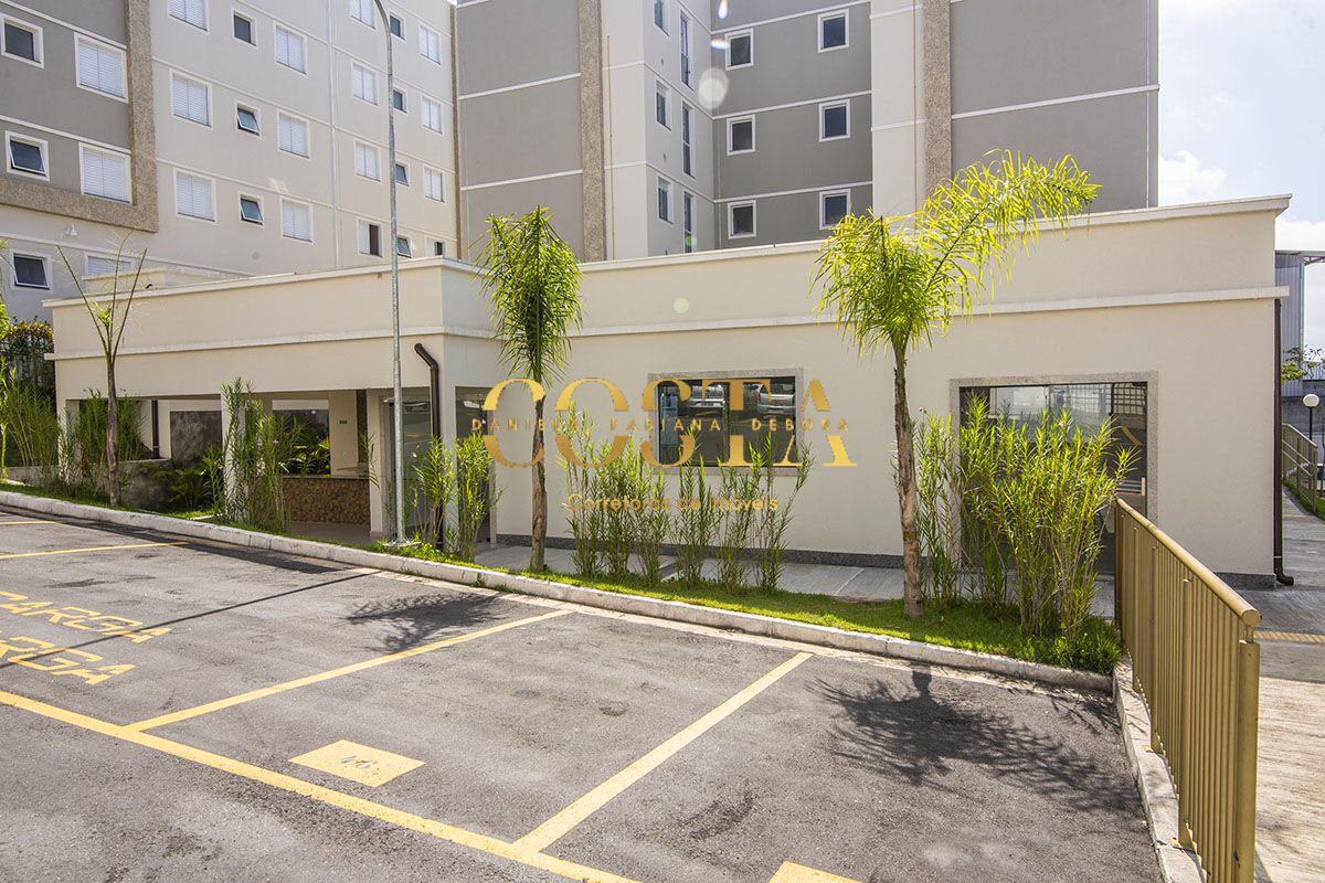Apartamento à venda com 2 quartos, 42m² - Foto 18