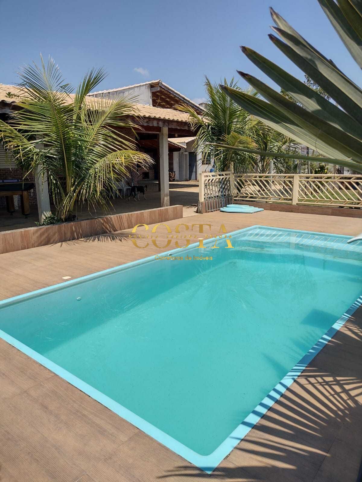 Chácara, 3 quartos, 1050 m² - Foto 1