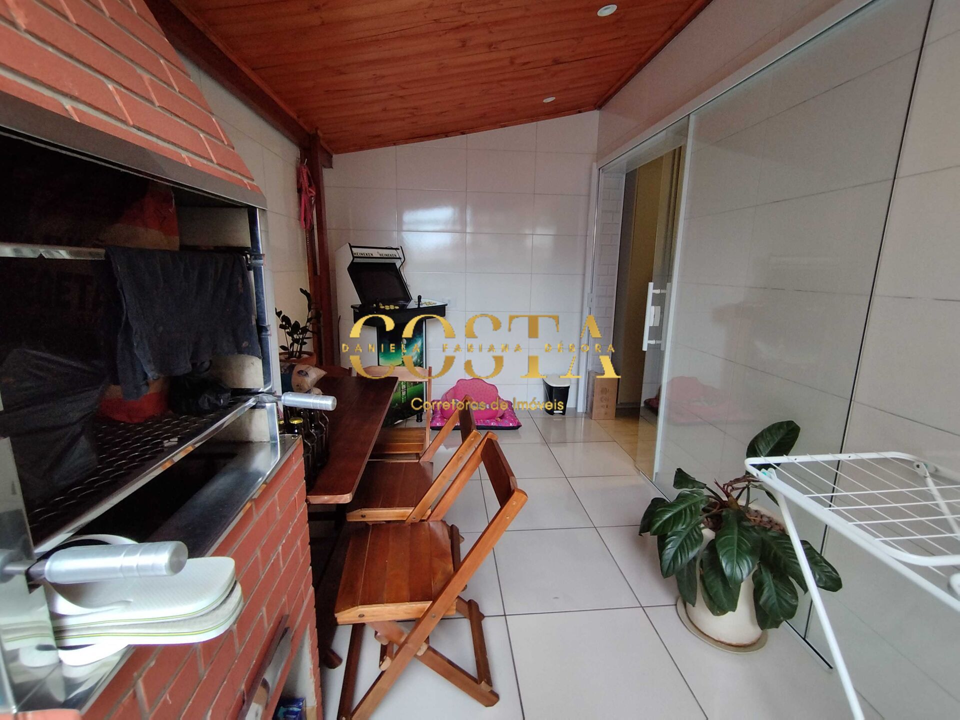 Apartamento à venda com 2 quartos, 75m² - Foto 35