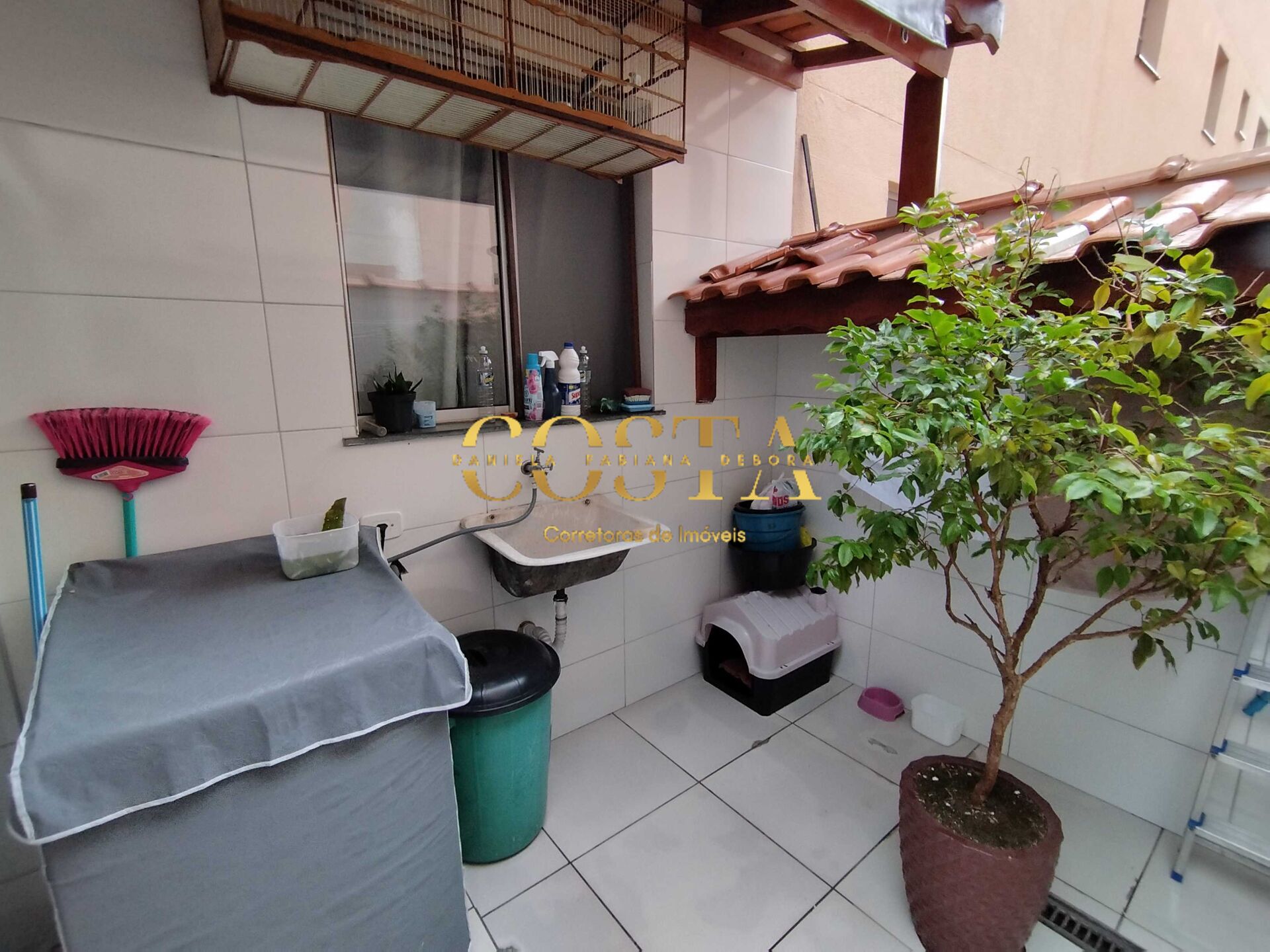 Apartamento à venda com 2 quartos, 75m² - Foto 30