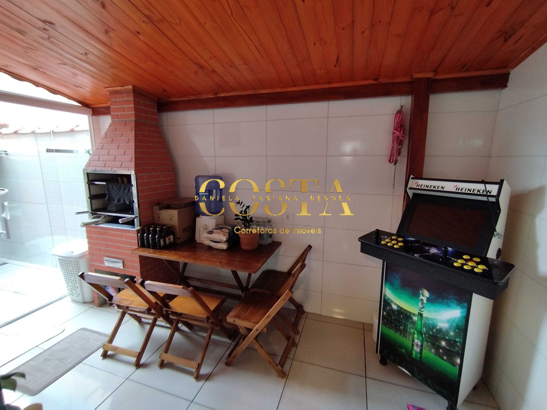 Apartamento à venda com 2 quartos, 75m² - Foto 25
