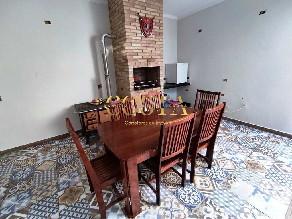 Sobrado à venda com 3 quartos, 210m² - Foto 14