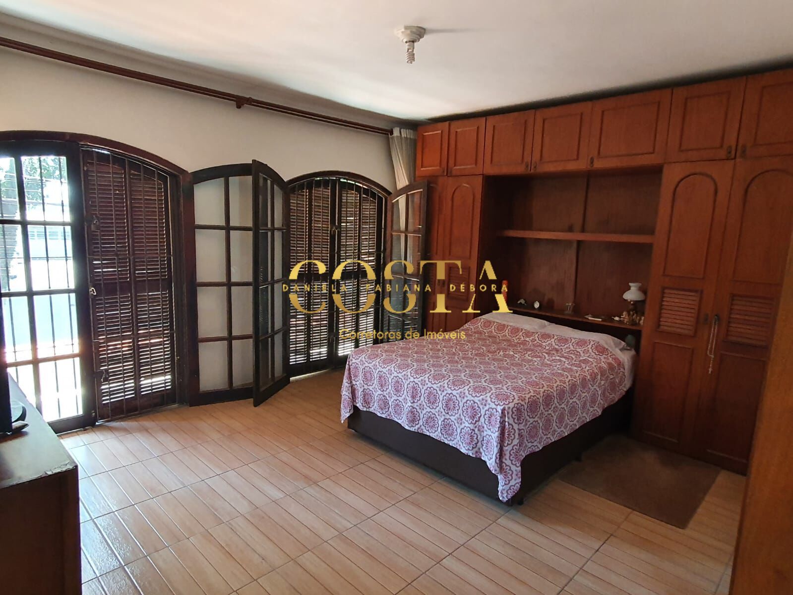 Sobrado à venda com 3 quartos, 267m² - Foto 25