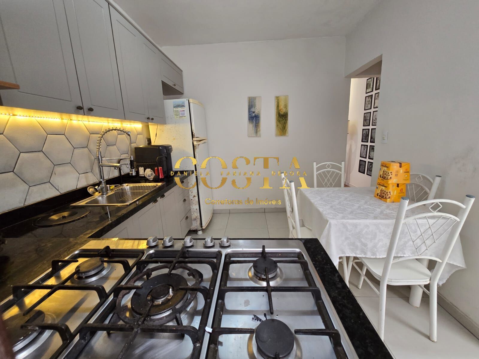 Casa, 2 quartos, 192 m² - Foto 12